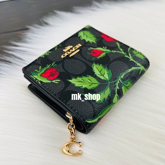 COACH Snap Wallet Signature Canvas Fairytale Rose Print - Picture 3 of 16